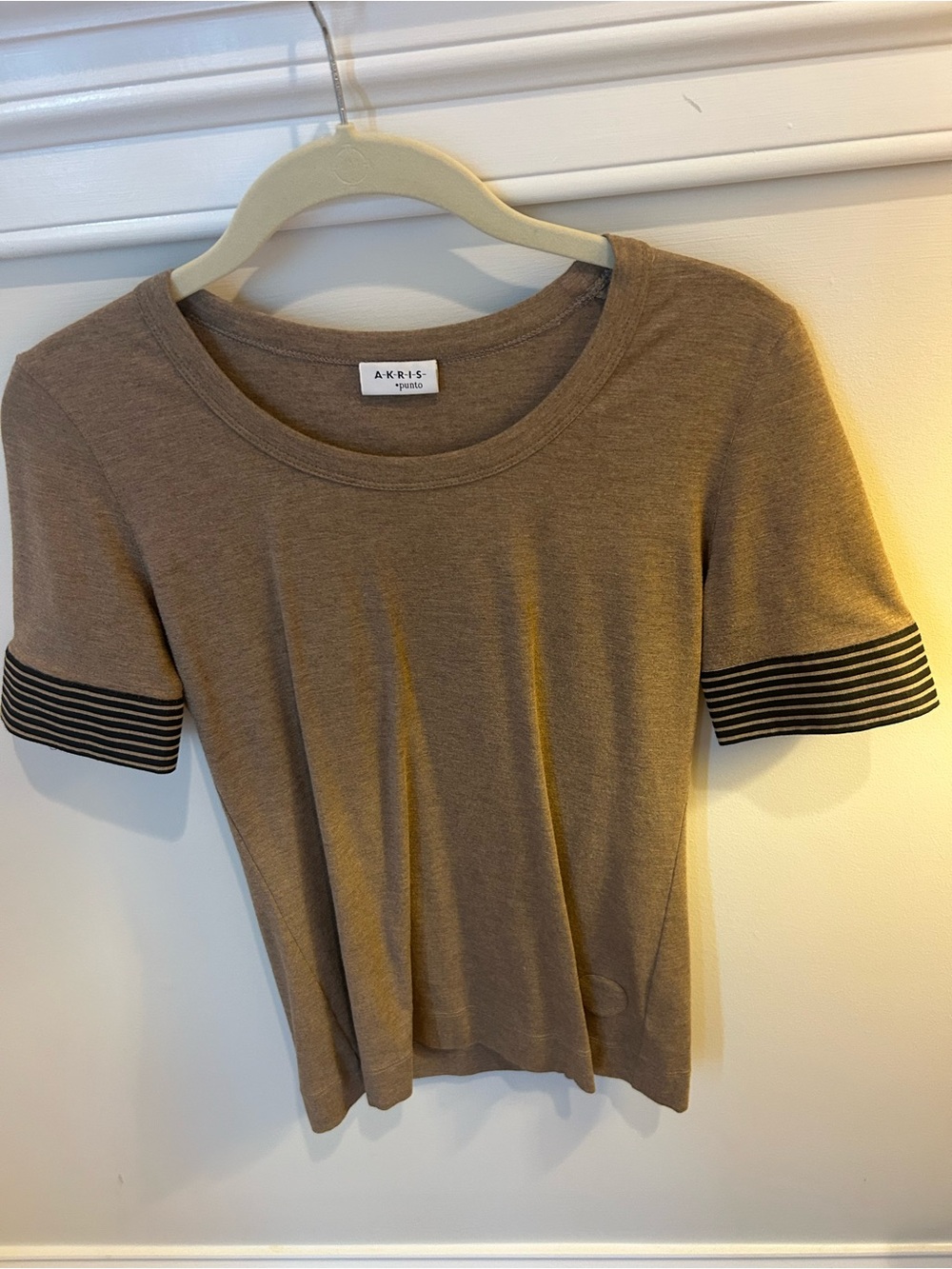 Akris Punto Tan Short Sleeve Knit Top with Black Striped Cuffs